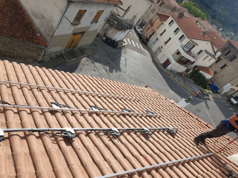 Installation de panneaux photovoltaïques en autoconsommation Gard près d’Alès Inova technologies