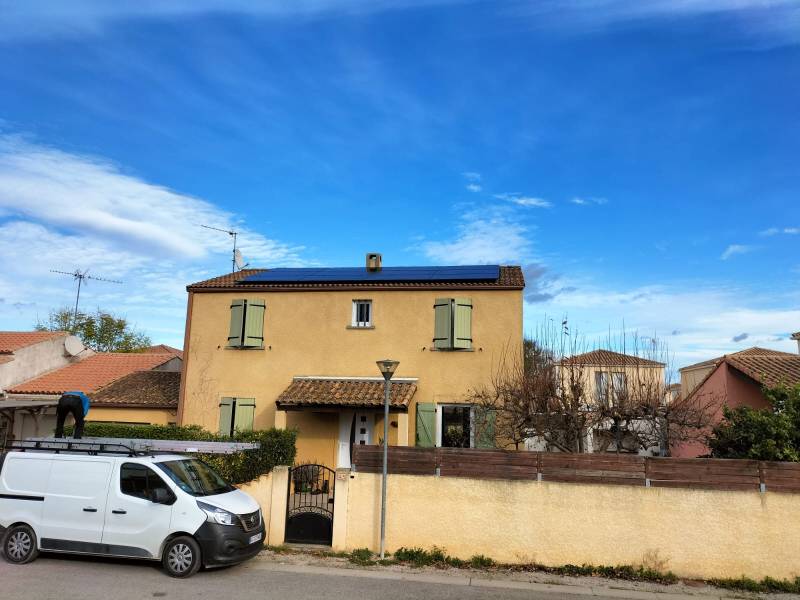 Pose de panneau photovoltaique vers Uzès dans le Gard