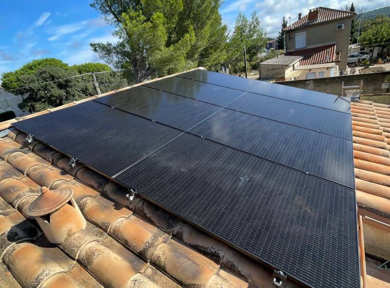Prévoir une installation de panneau photovoltaïque sur une toiture à 2 pentes à Sorgues